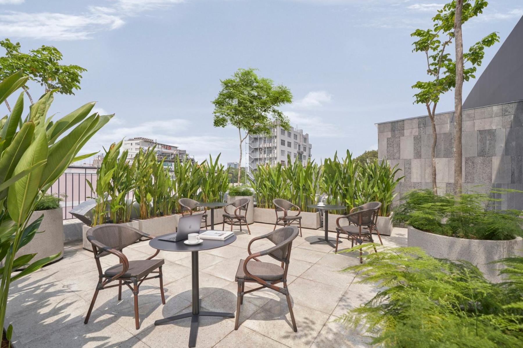 M Village Hotel Ly Tu Trong Хошимин Экстерьер фото